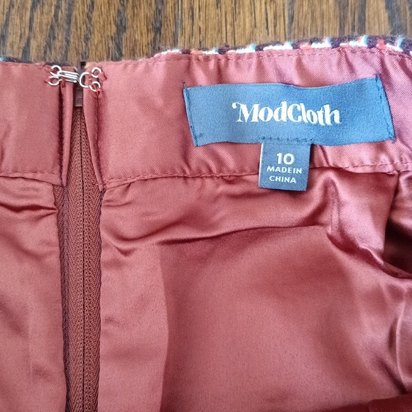 Mod Cloth Houndstooth Mini Skirt - Picture 7 of 9